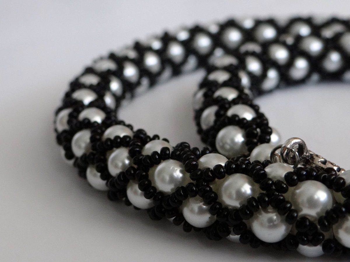 Náhrdelník - Black & White