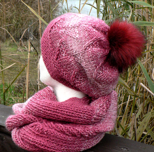 Fuchsie - vlněná čepice