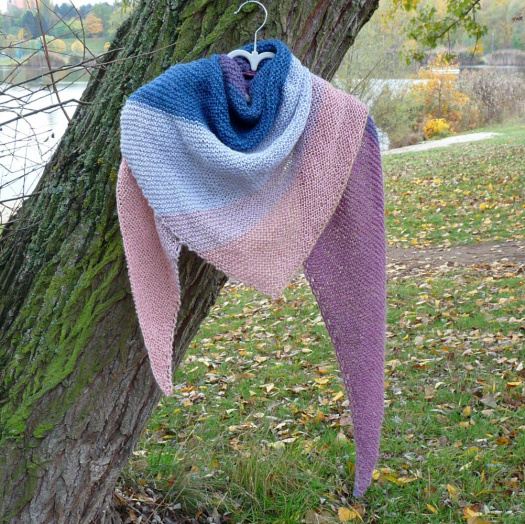 Pletený šátek - pavučinka (merino)