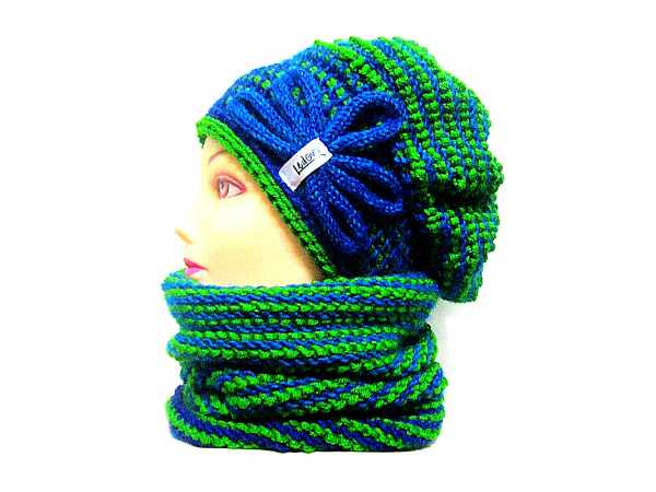 SOUPRAVA BARETKY A NÁKRČNÍKU  S APLIKACÍ