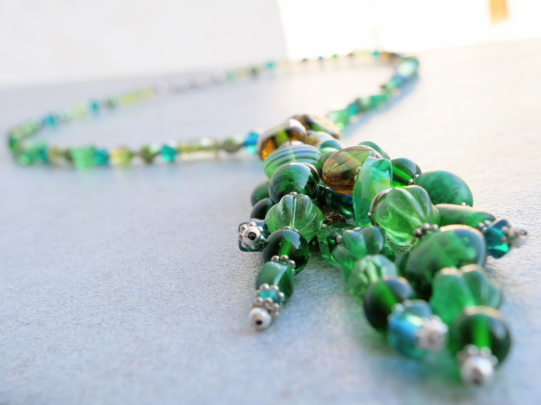 Náhrdelník Zelený štěteček