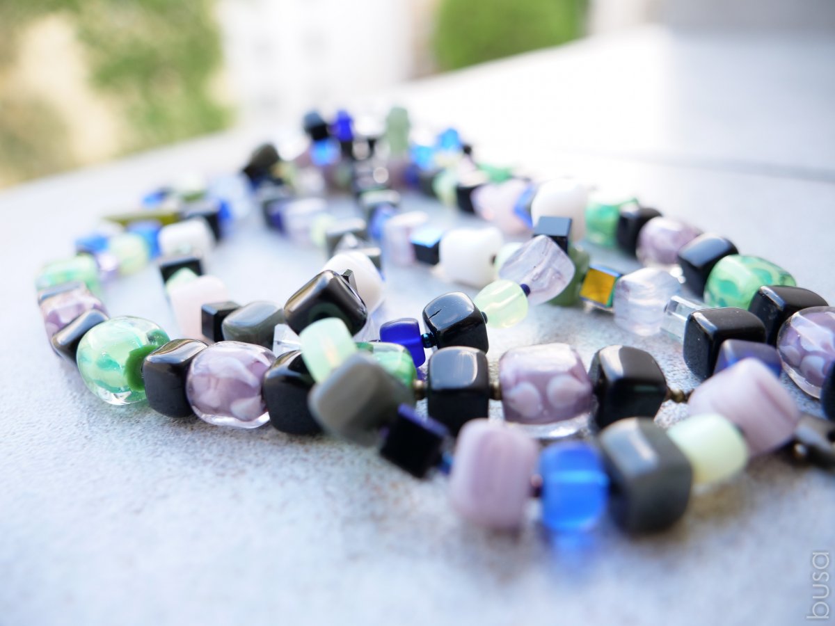 Náhrdelník Кostka