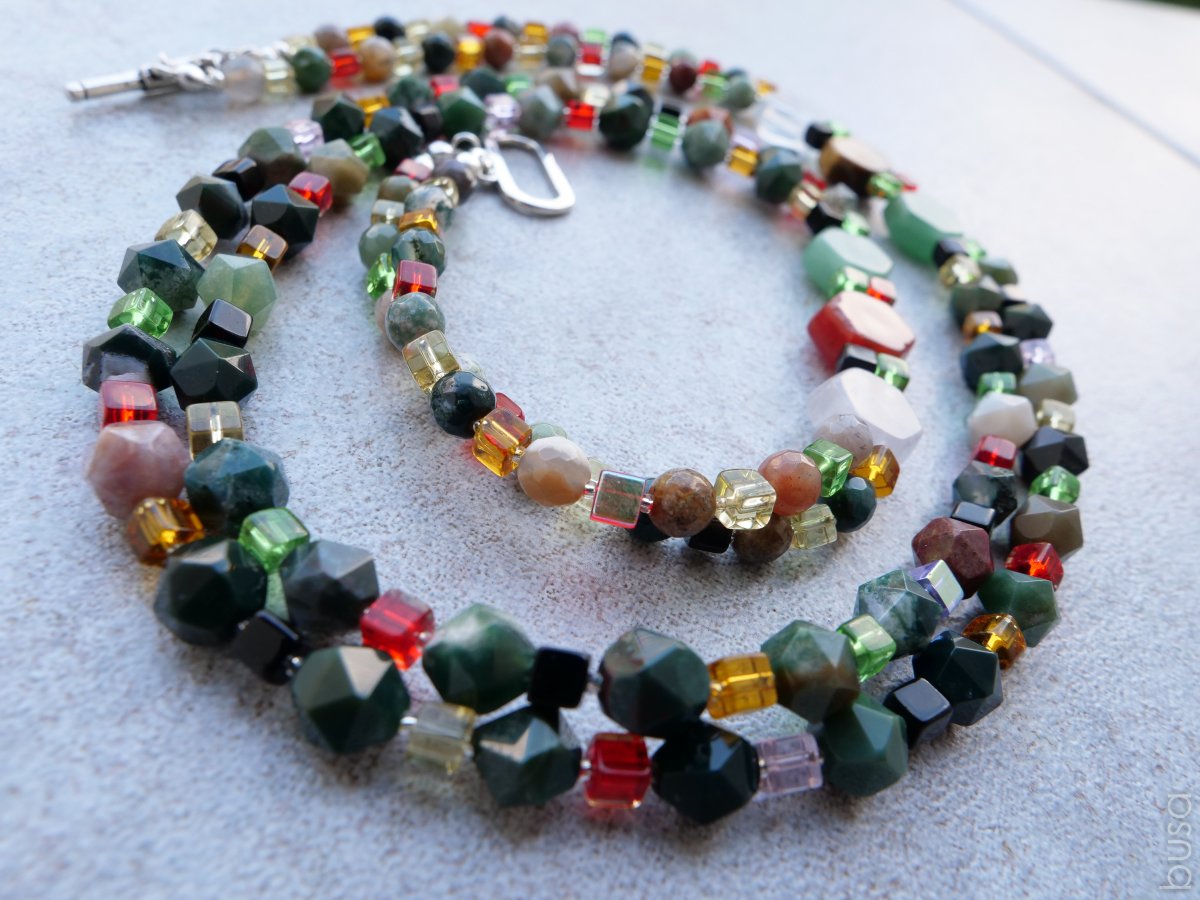 Náhrdelník Barevnost