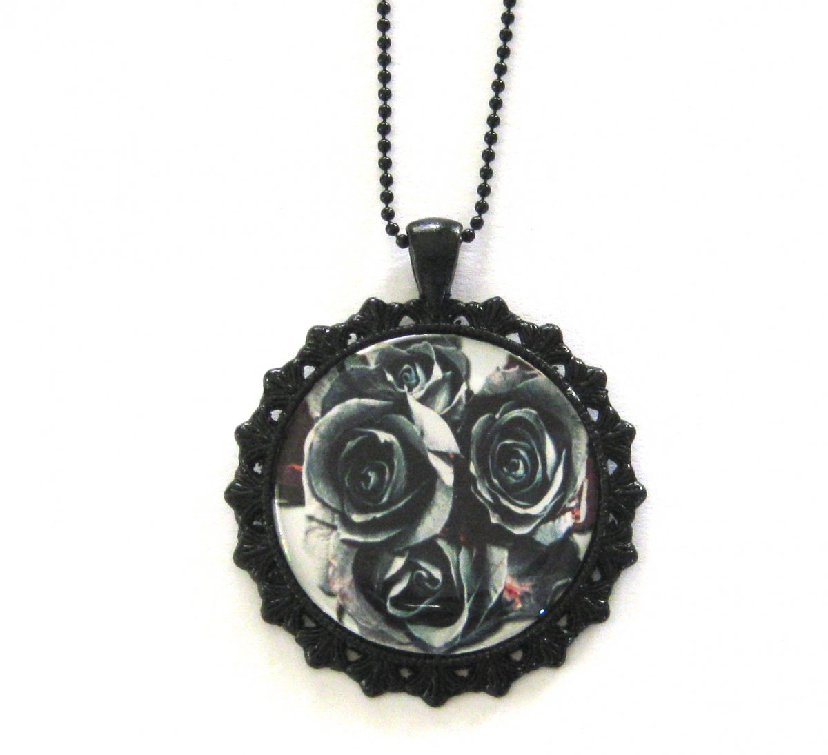 Tajemná černá růže