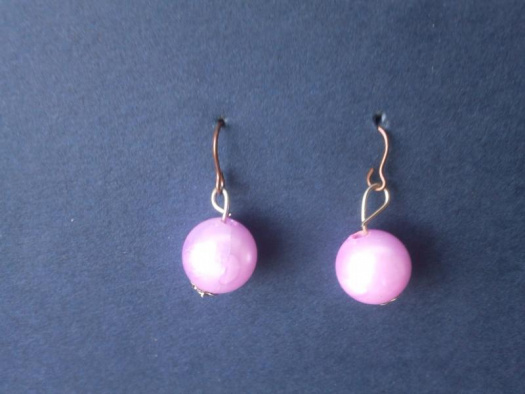 Fialové perli
