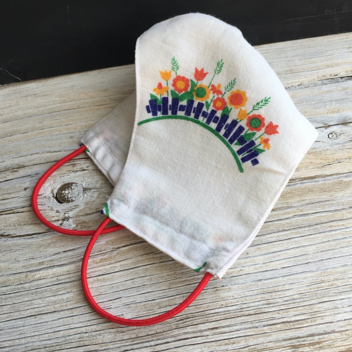 Rouška vzorovaná - zahrádka