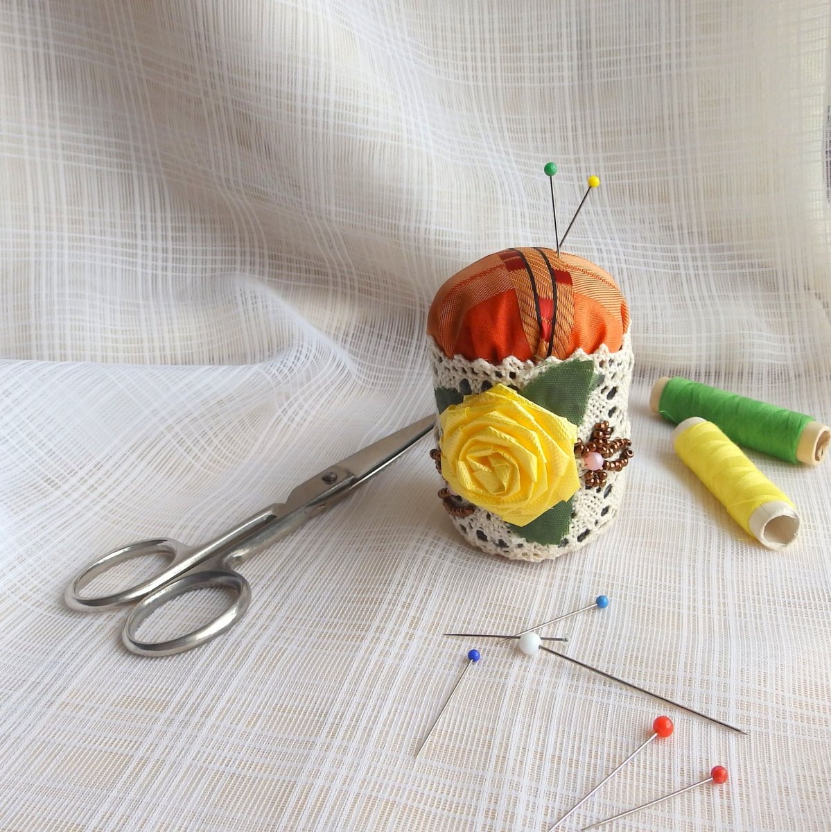 Jehelníček - s růžičkou