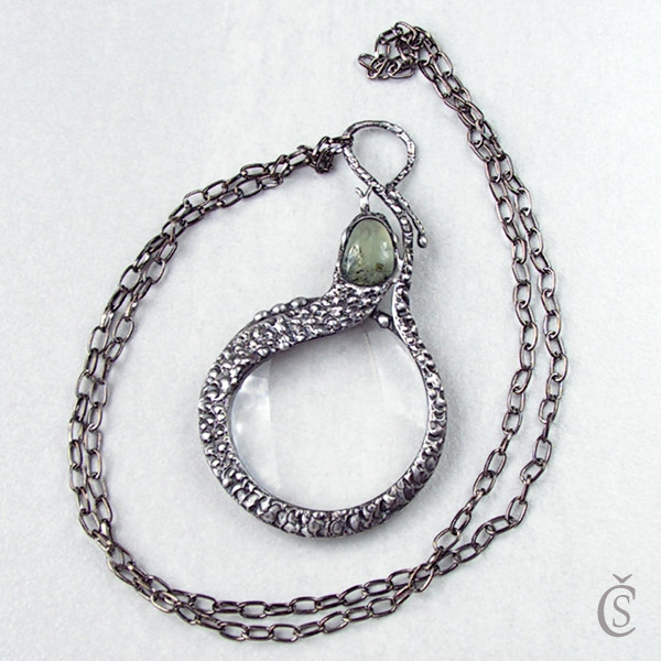 Lupa s hádkem - Prehnit