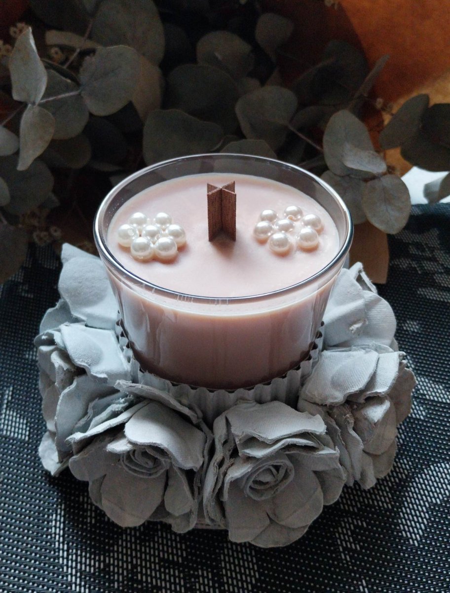 Růžičkový svícen