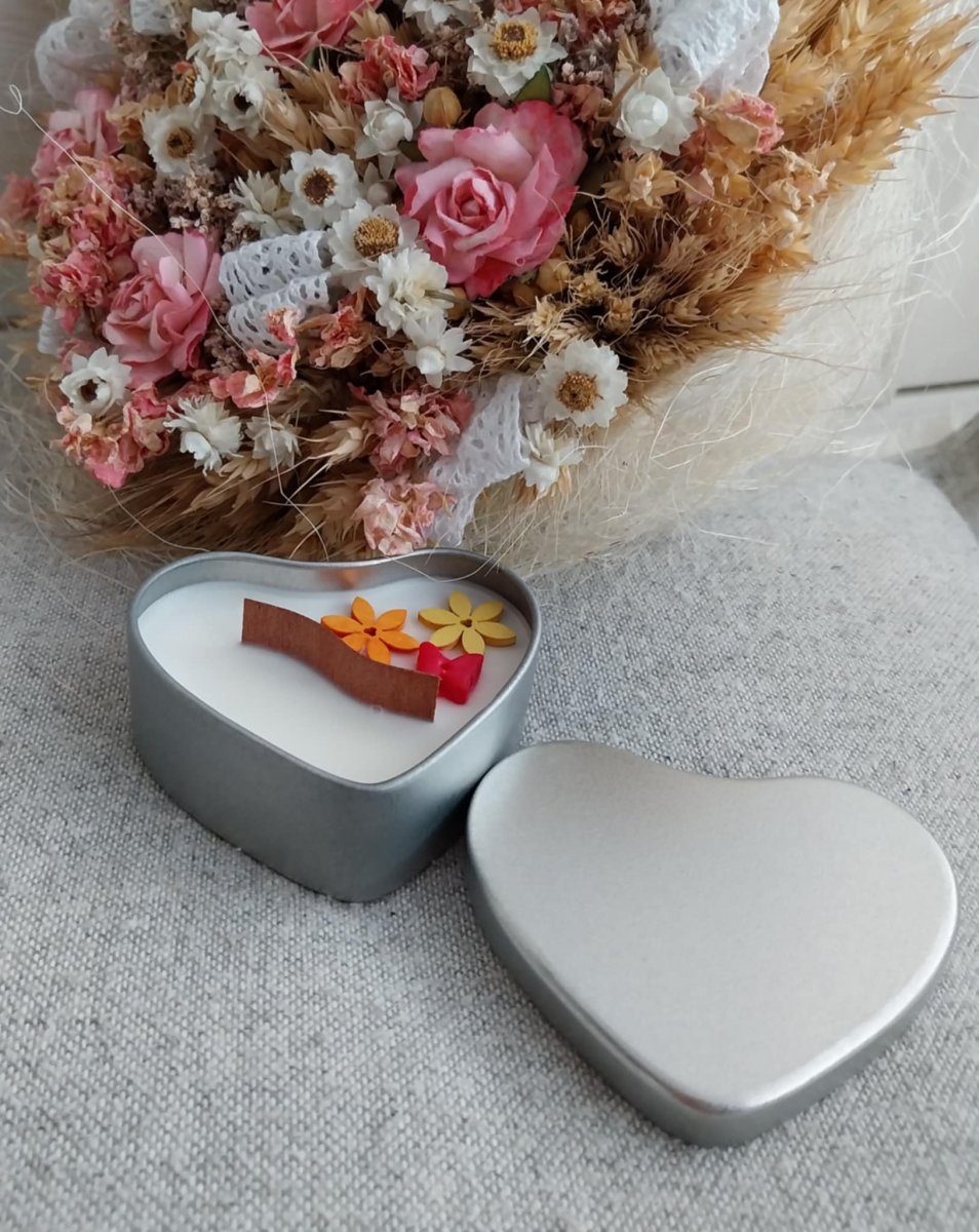 Svíčka srdíčko stříbrné