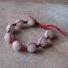 Náramek shamballa z obšitých kuliček