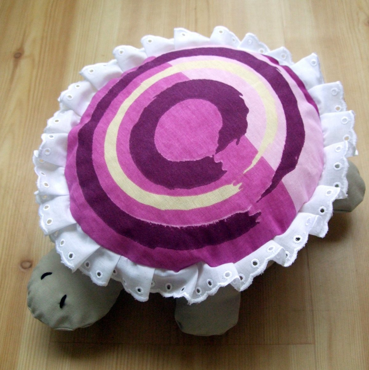 Želvička, polštářek - spirálka