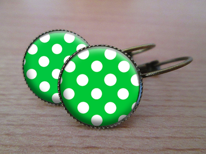 VINTAGE VISACÍ NÁUŠNICE - Zelené s puntíky