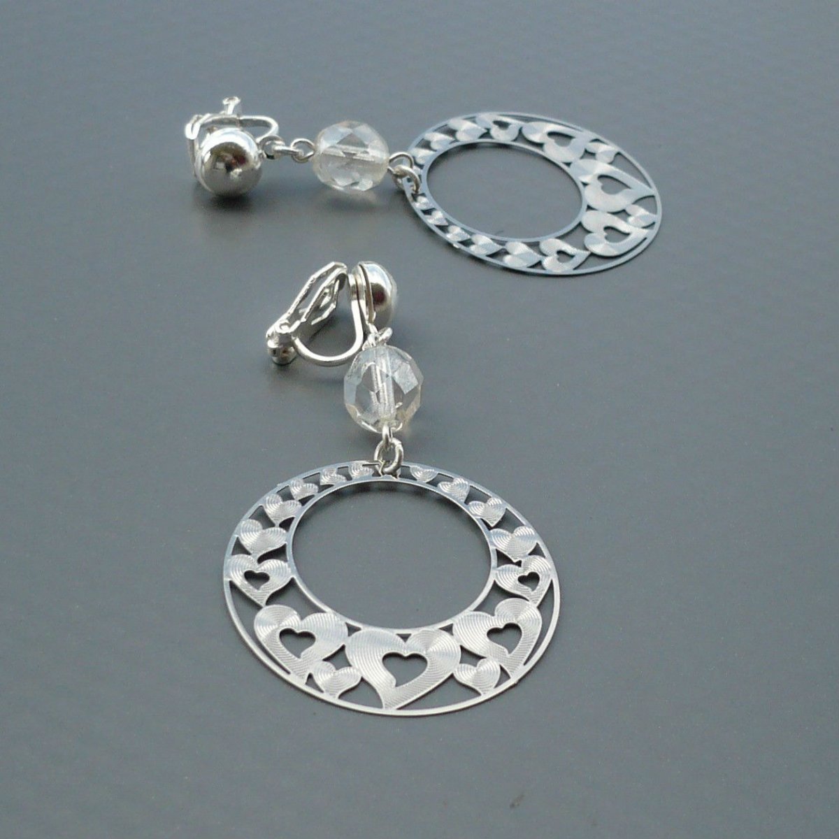 Stříbrné vyřezávané kroužky srdce -lehoučké klipsy