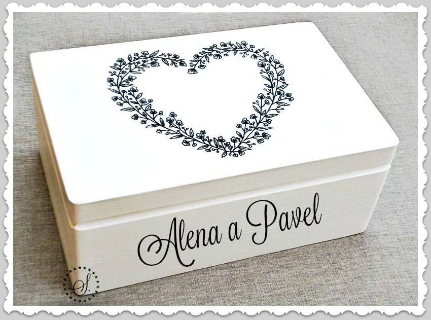 svatební truhla na přáníčka , fotky a jiné potřebné věcičky