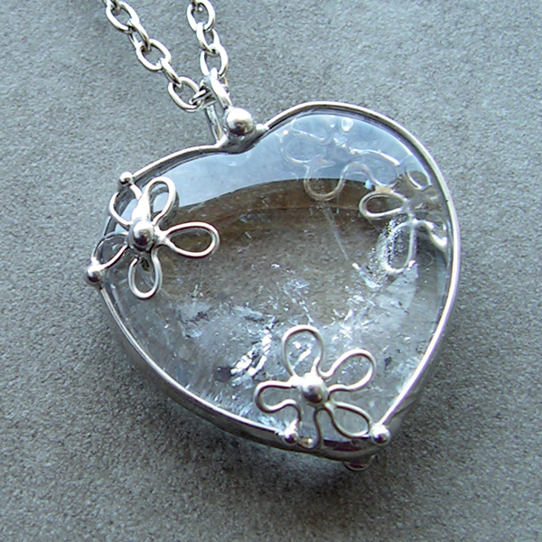 Květinové srdíčko