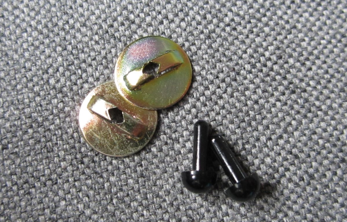 Bezpečnostní oči, černá barva, 4,5mm