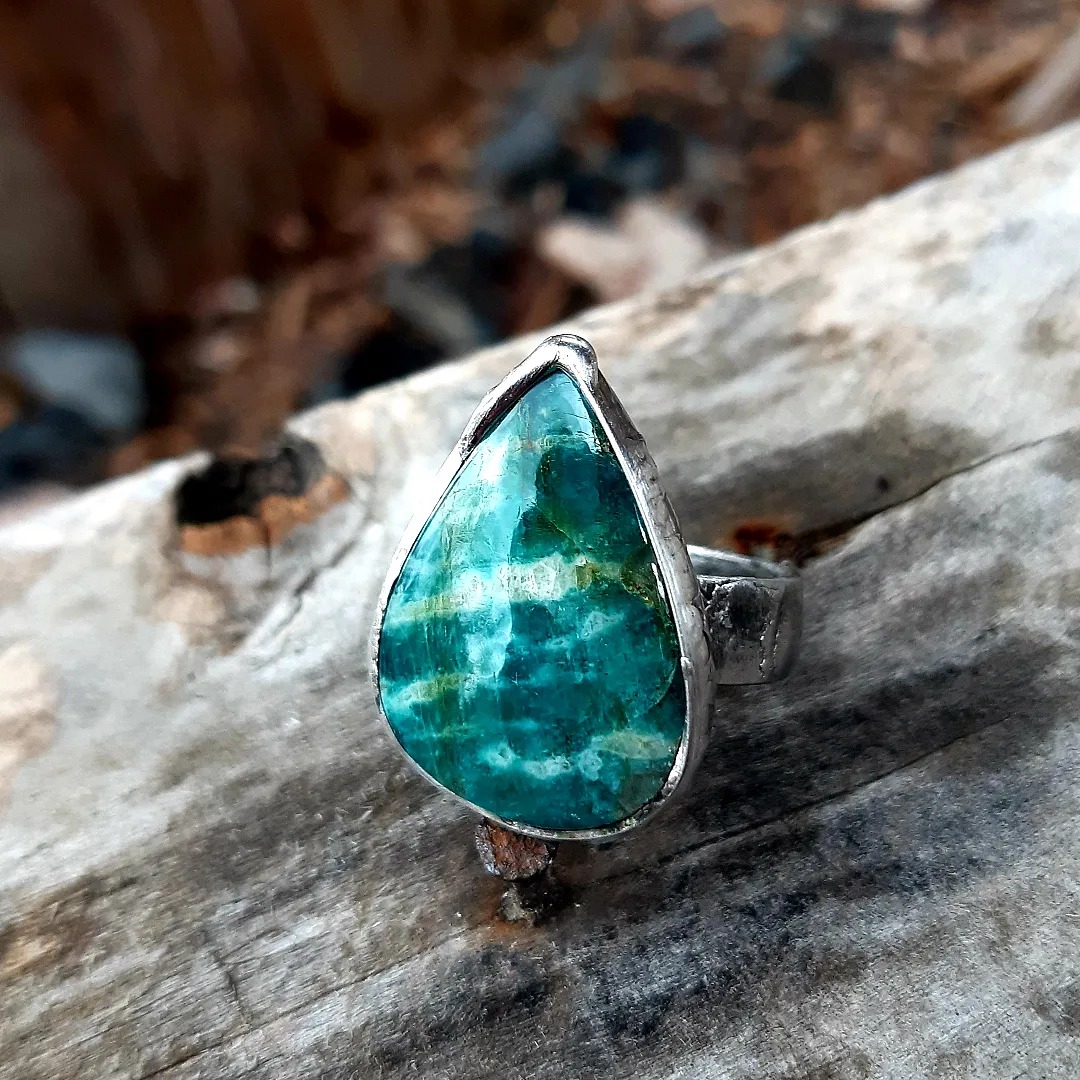 Prsten "Průzračné vody"