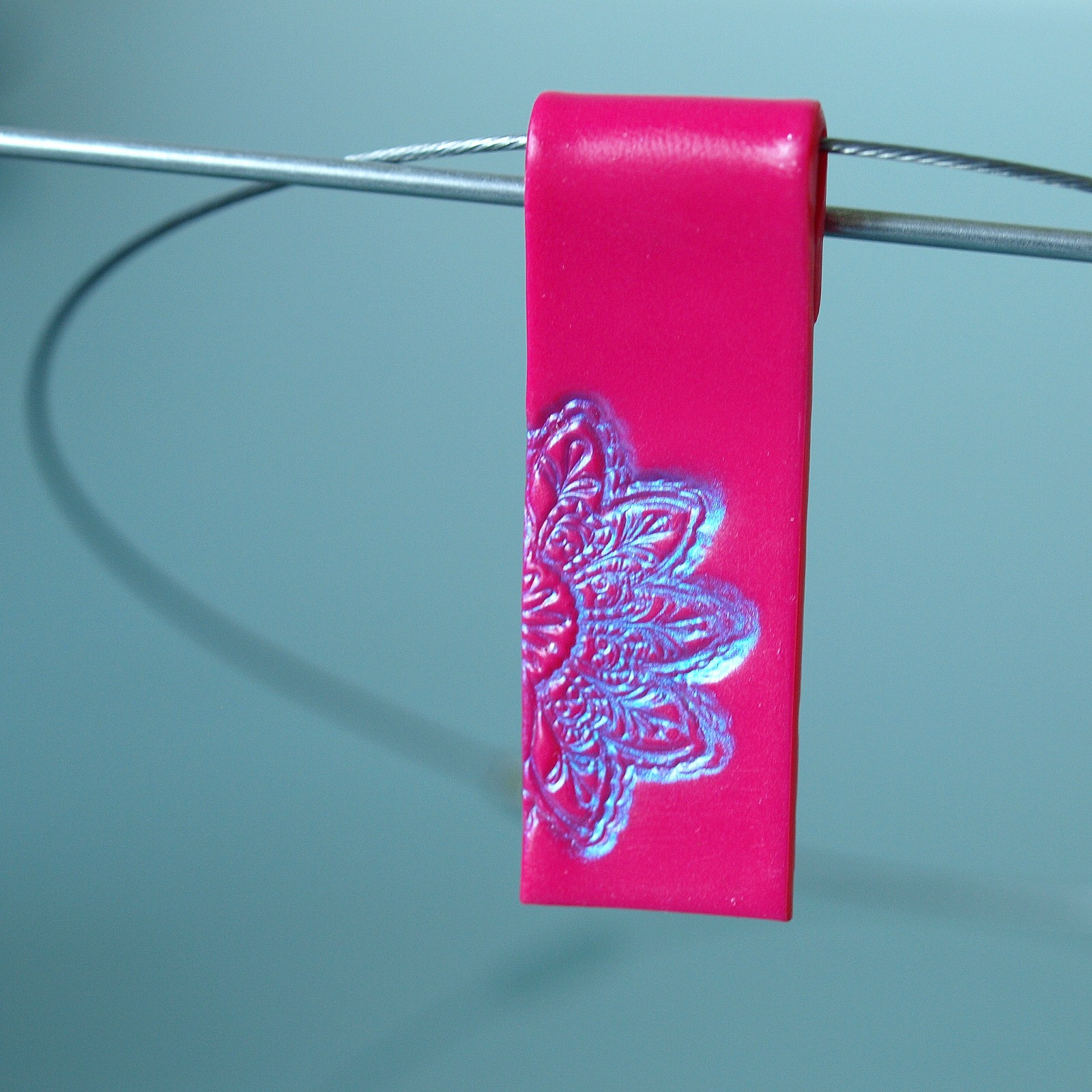 Náhrdelník - Kousek kytičky - modré