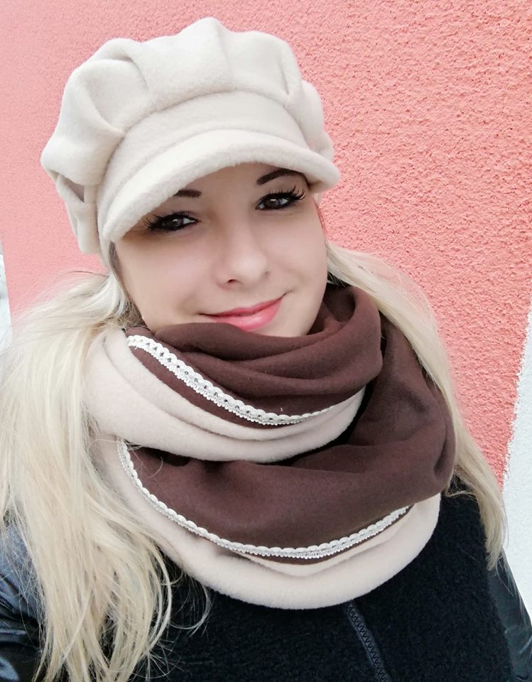 bekovka ,kšiltovka,flees  krémová ANTIPEELING