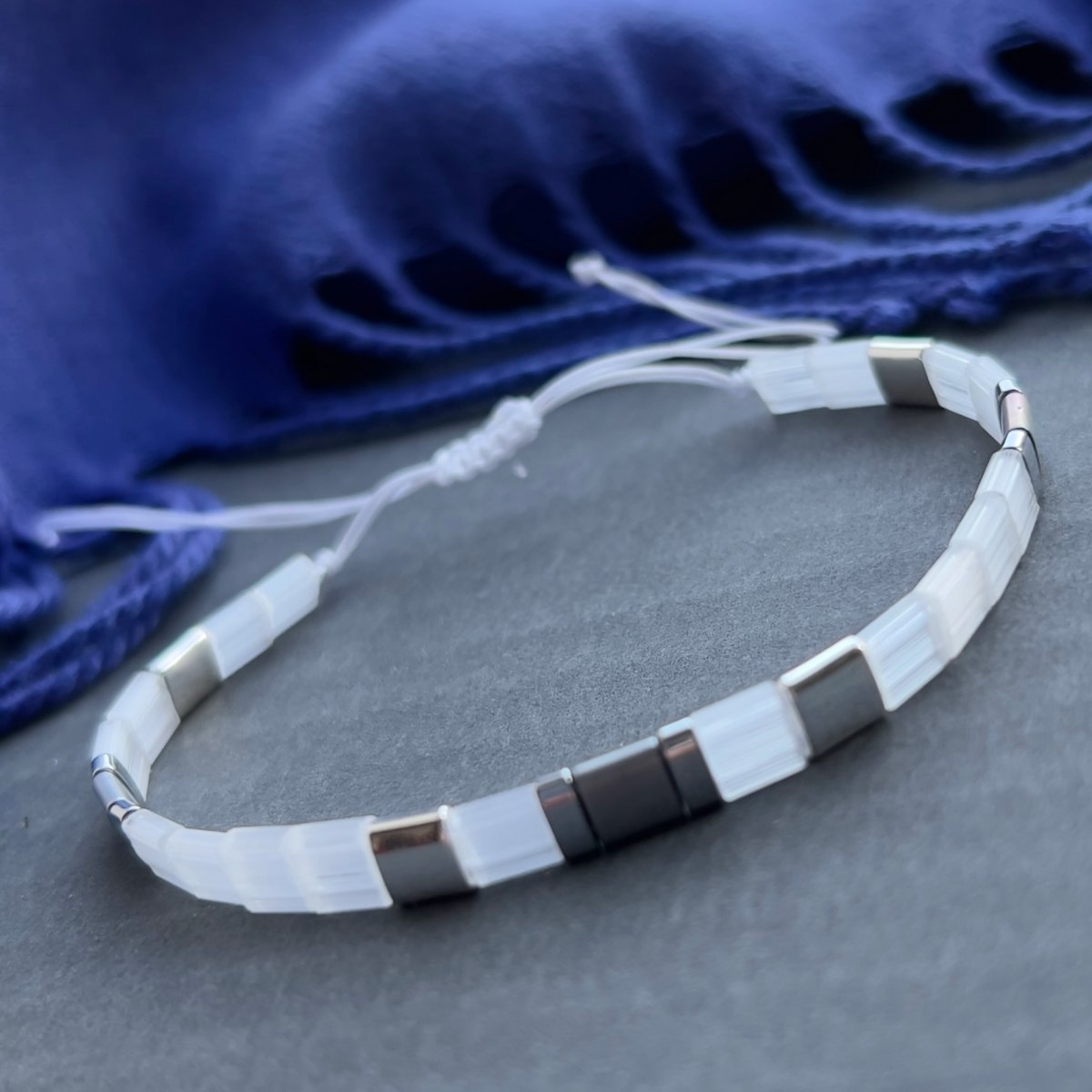 Miyuki Tila náramek č. 77