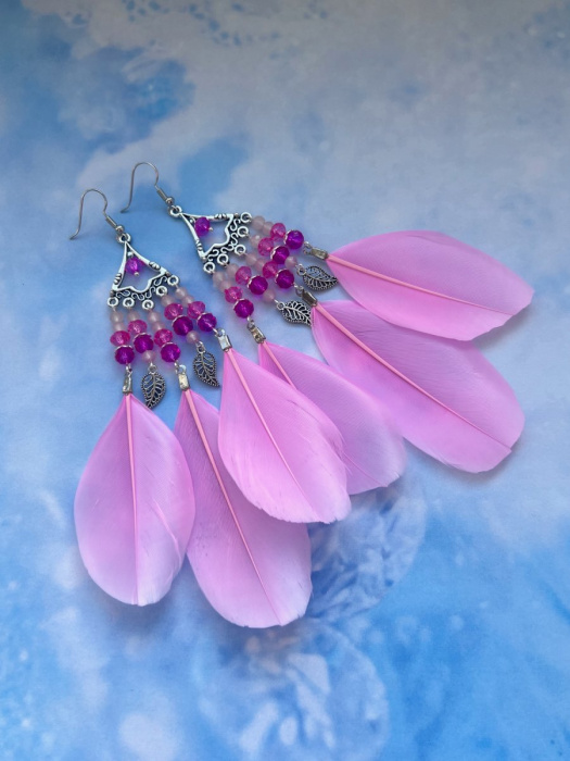 Peříčkové růžové náušnice