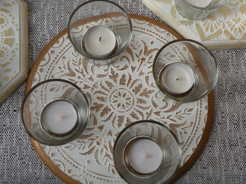 Originální svícen s reliéfní mandalou,bronz1