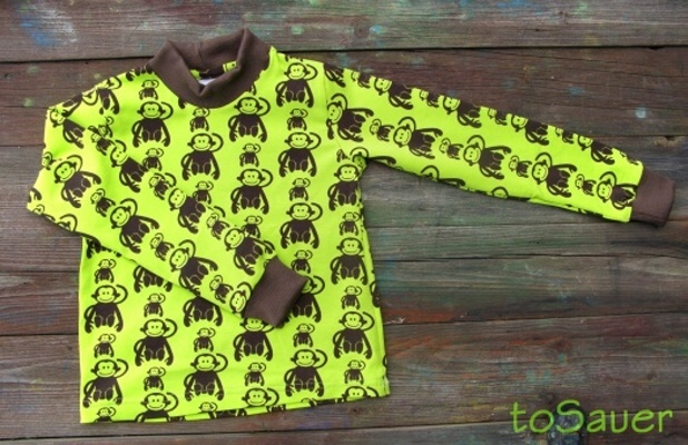 Tričko opičky na zelené