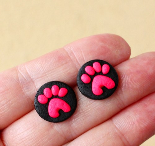 neonové tlapky .. pecičky