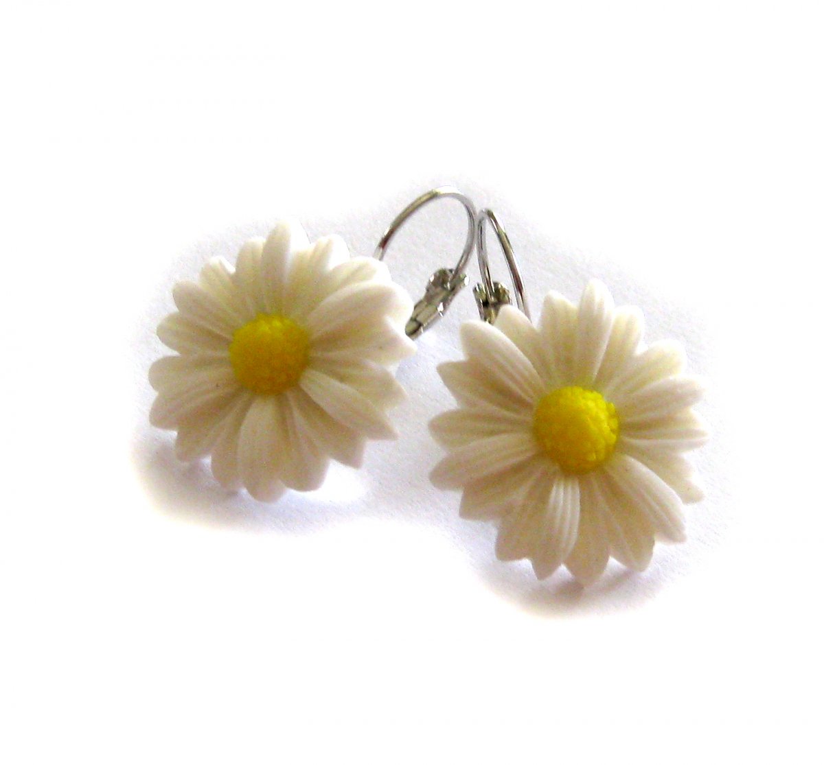 Náušnice .... Bílá kopretina