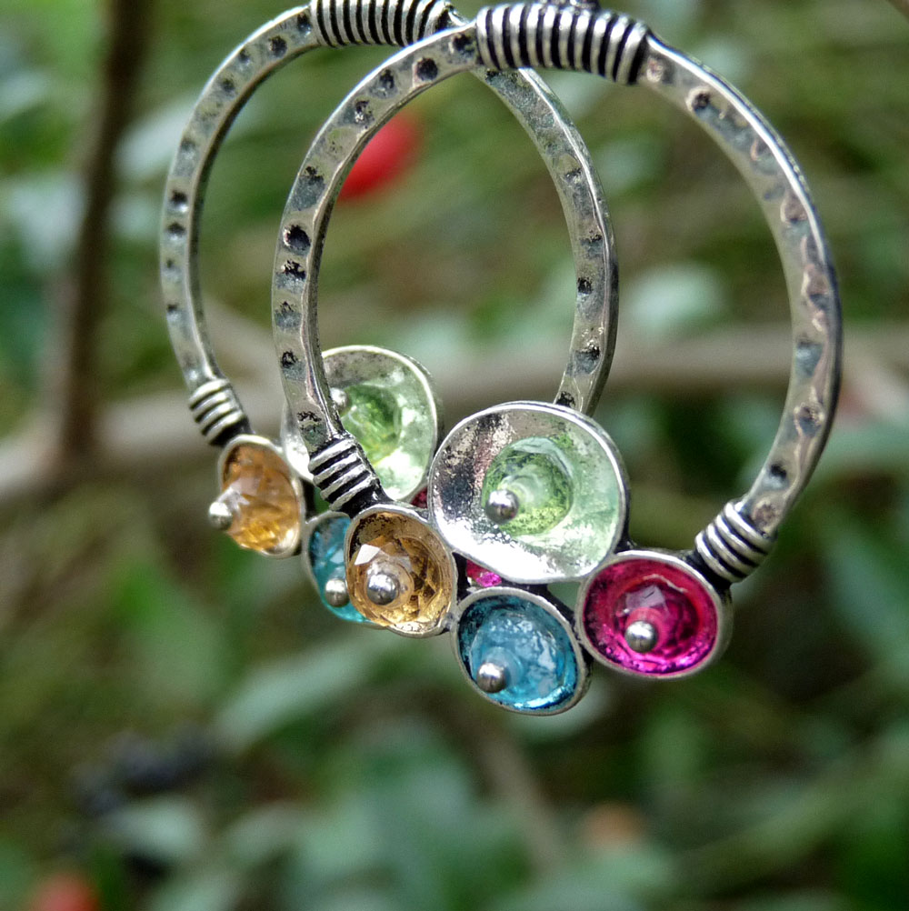 Náušnice - bobulky v kruhu