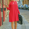 Červené zvonové šaty s dlouhým rukávem 
