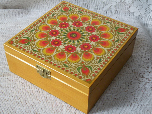 Krabička zlatá s mandalou