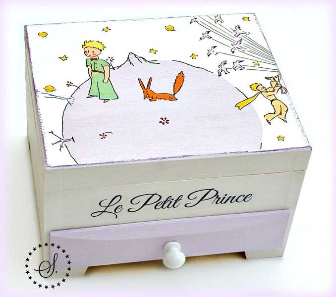 patrová šperkovnice se zrcadlem