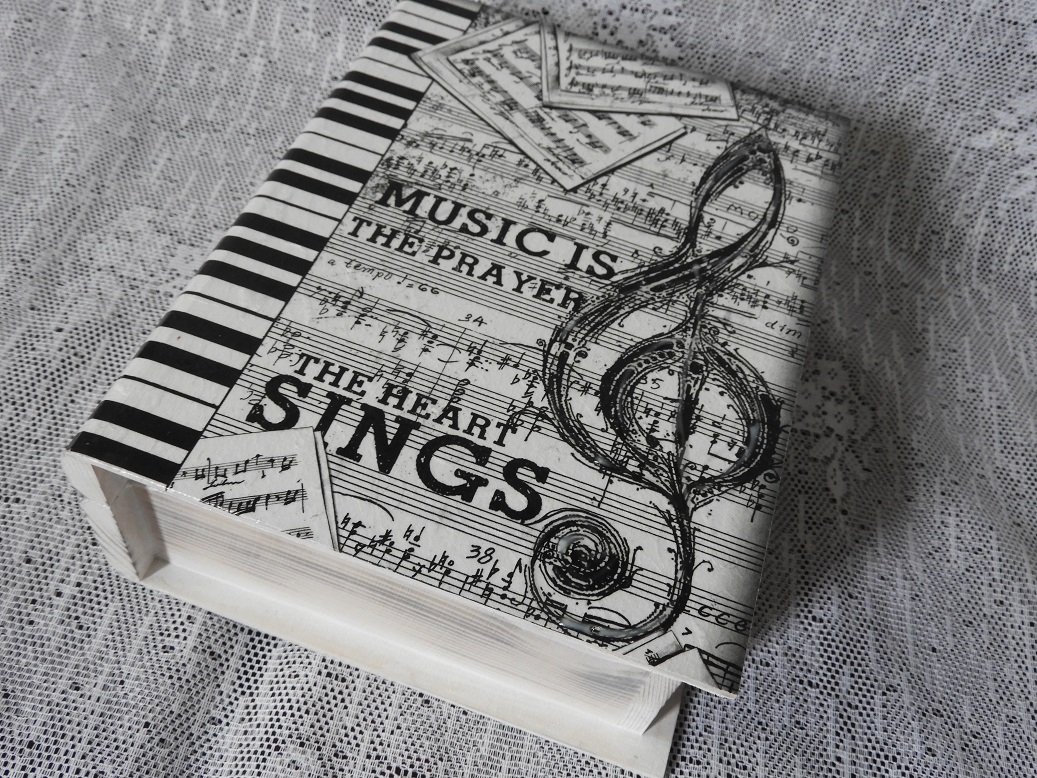 Originální krabička kniha pro hudebníky