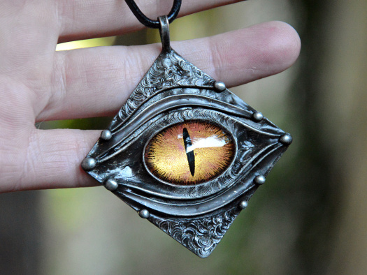 Přívěsek "Dragon Eye XII"