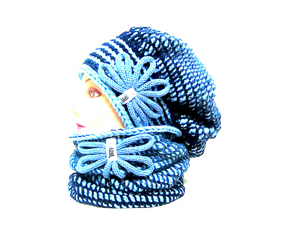 SOUPRAVA BARETKY A NÁKRČNÍKU OMBRÉ