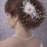 Svatební ozdoba do vlasů s perličkami – ručně vyráběná vlasová dekorace