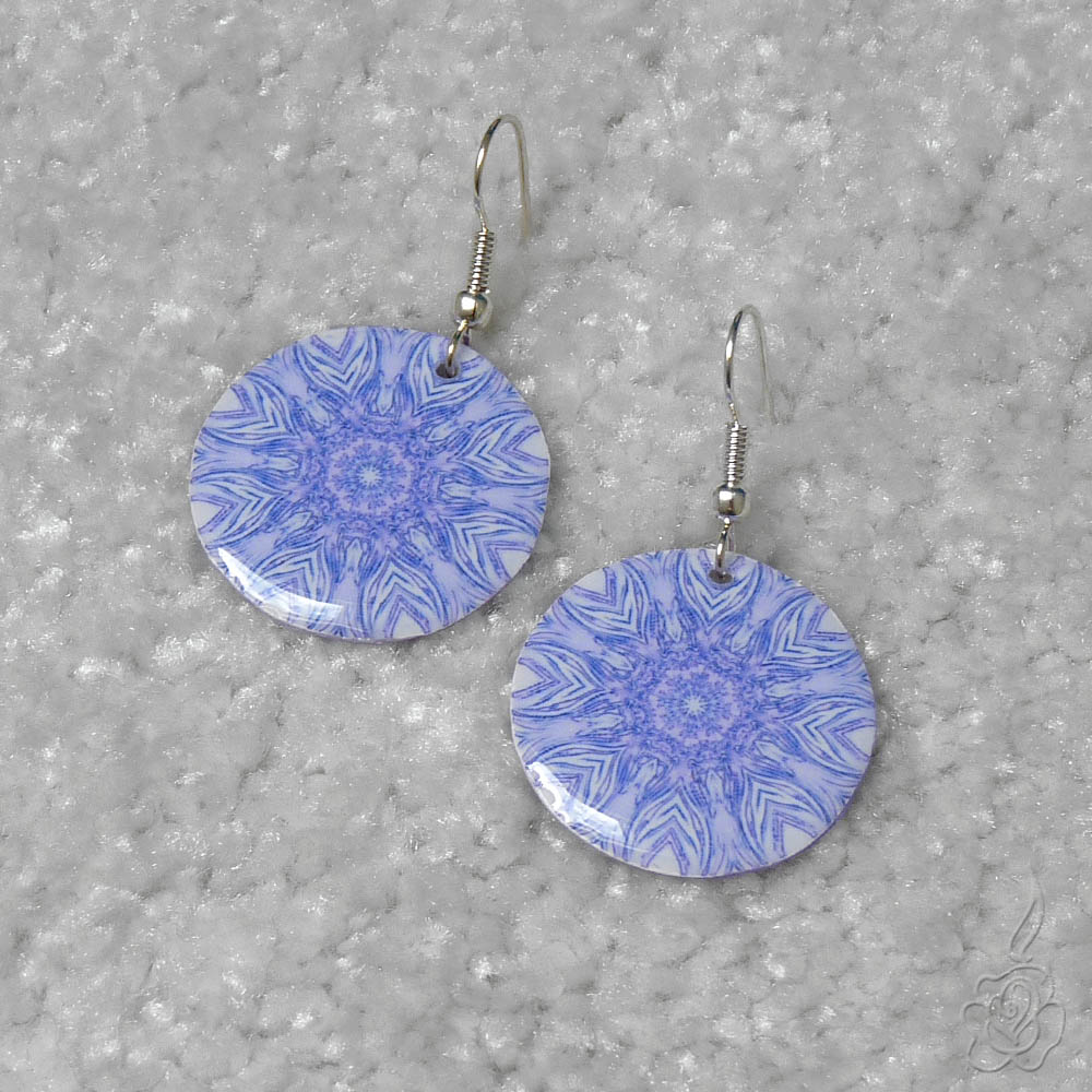 Světle fialové náušnice s mandalou