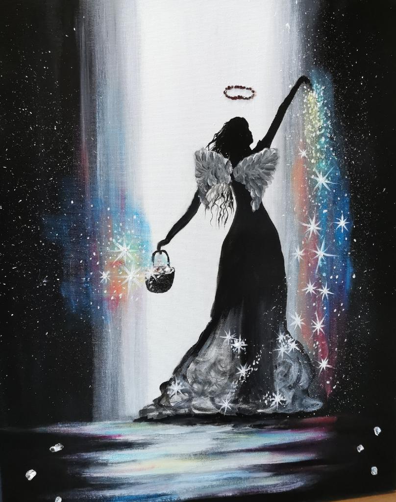 Anděl  štěstí s polodrahokamy