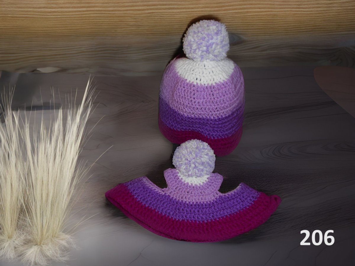 Háčkovaný set pro koně a jezdce