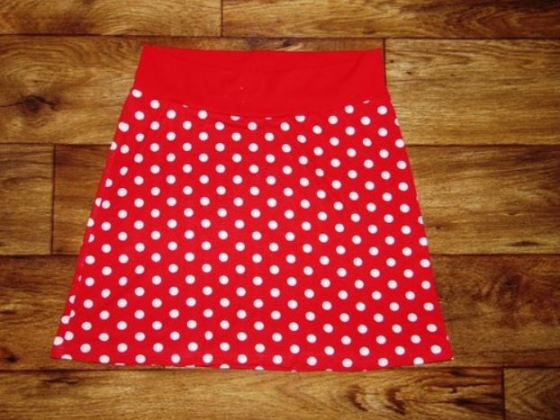 Sukně puntíkatá S - XXL