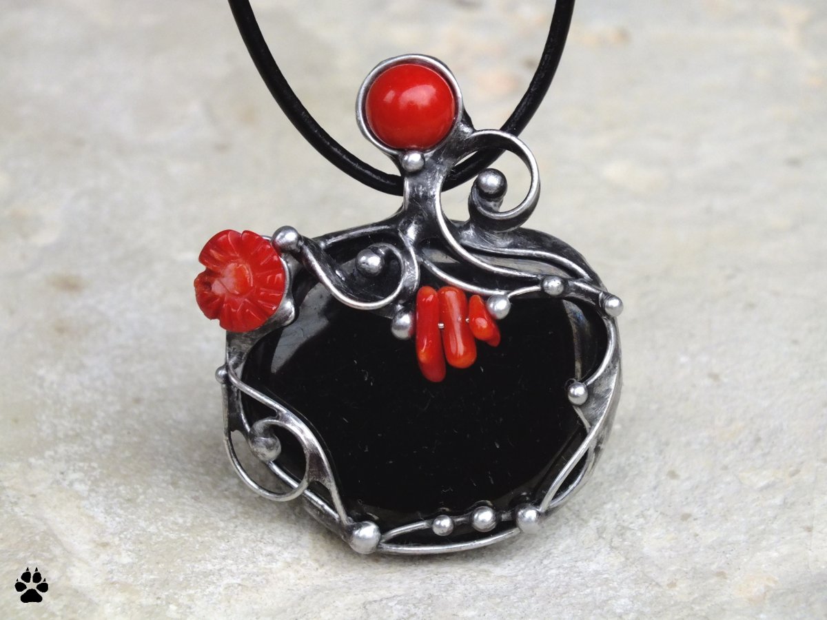 Čertova zahrádka - gagát,korál