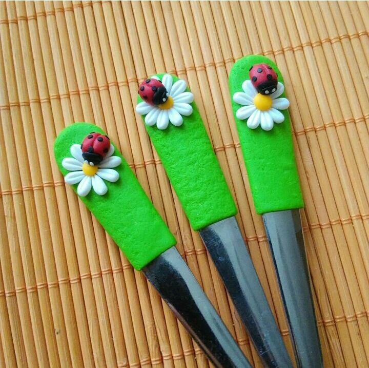 Lžička s beruškou 