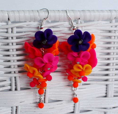 květinkové v neonu