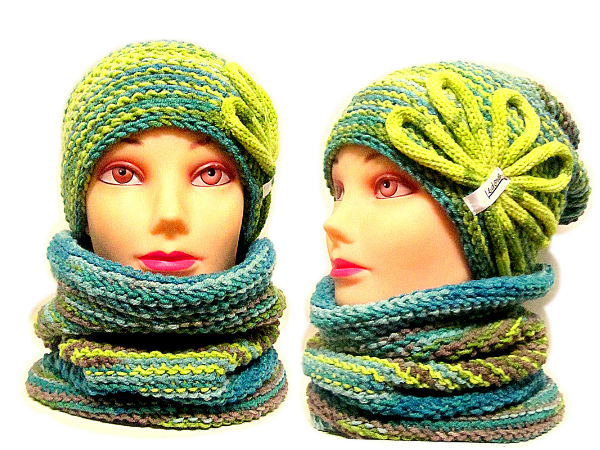 SOUPRAVA ČEPICE A NÁKRČNÍKU S APLIKACÍ