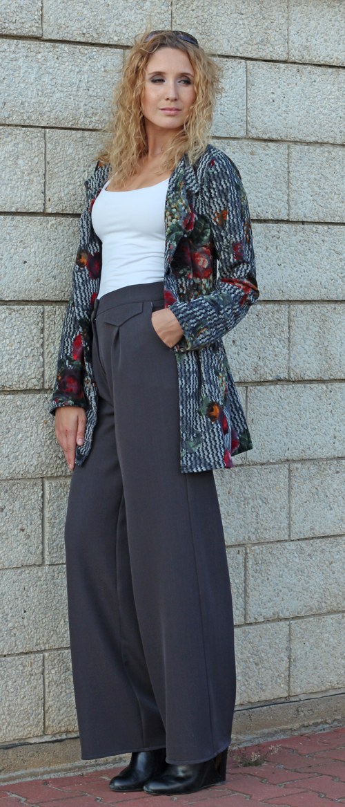 Šedé široké kalhoty