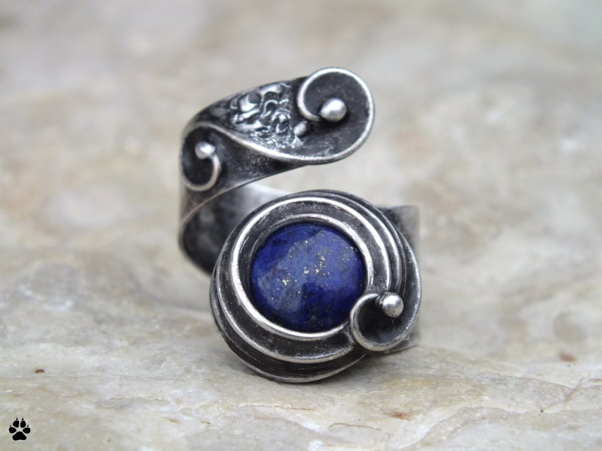 Noc plná hvězd - prsten s lapis lazuli