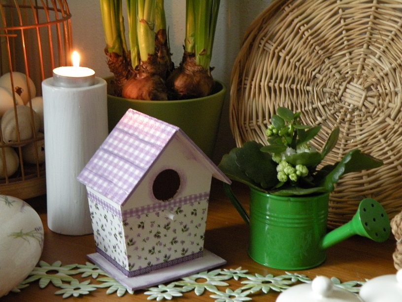 Dekorace - ptačí domeček s klíčkem - fialové vzorečky