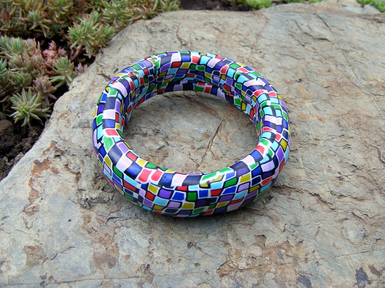 Fimo náramek - barevně kostičkovaný